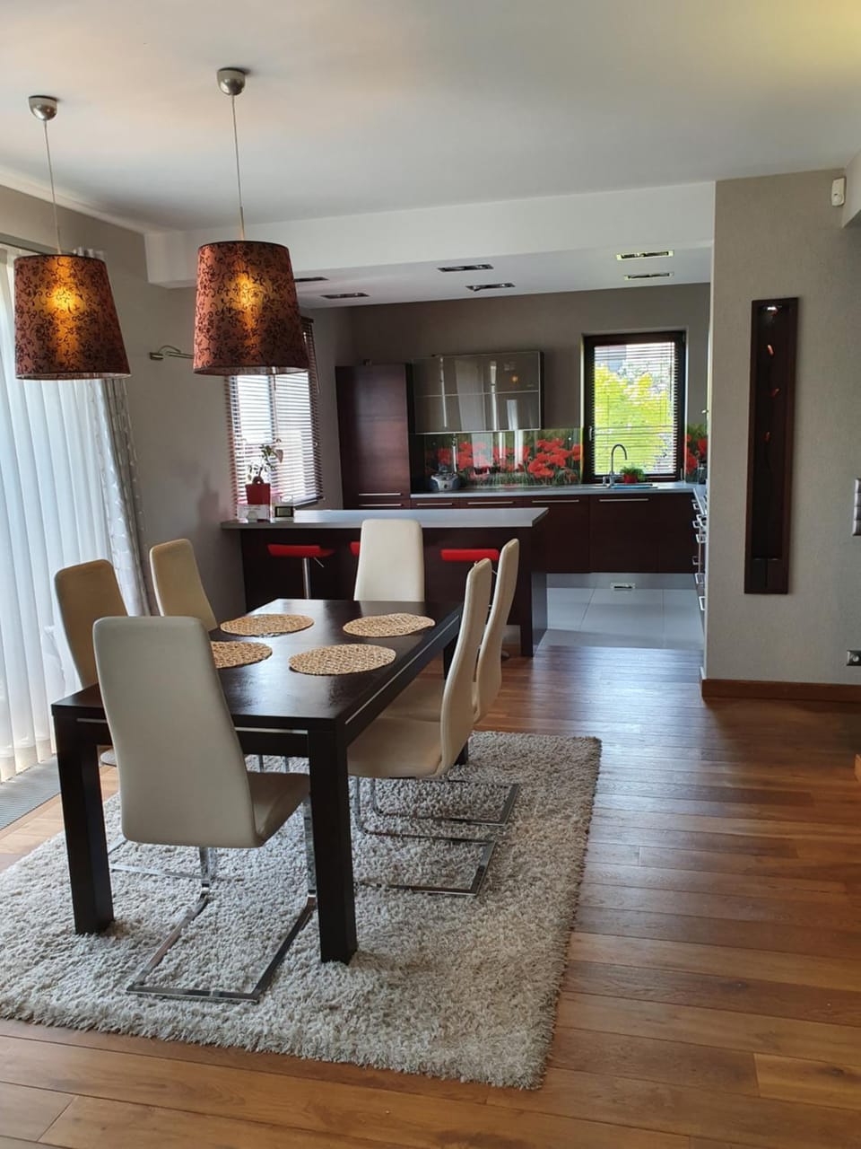 Communal lounge/ TV room, Living room, Dining area
