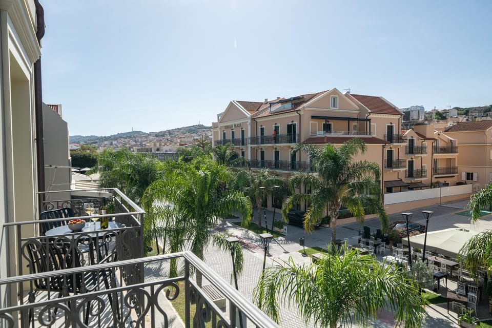 Property building, Spring, Day, Neighbourhood, Natural landscape, City view, Street view, Location