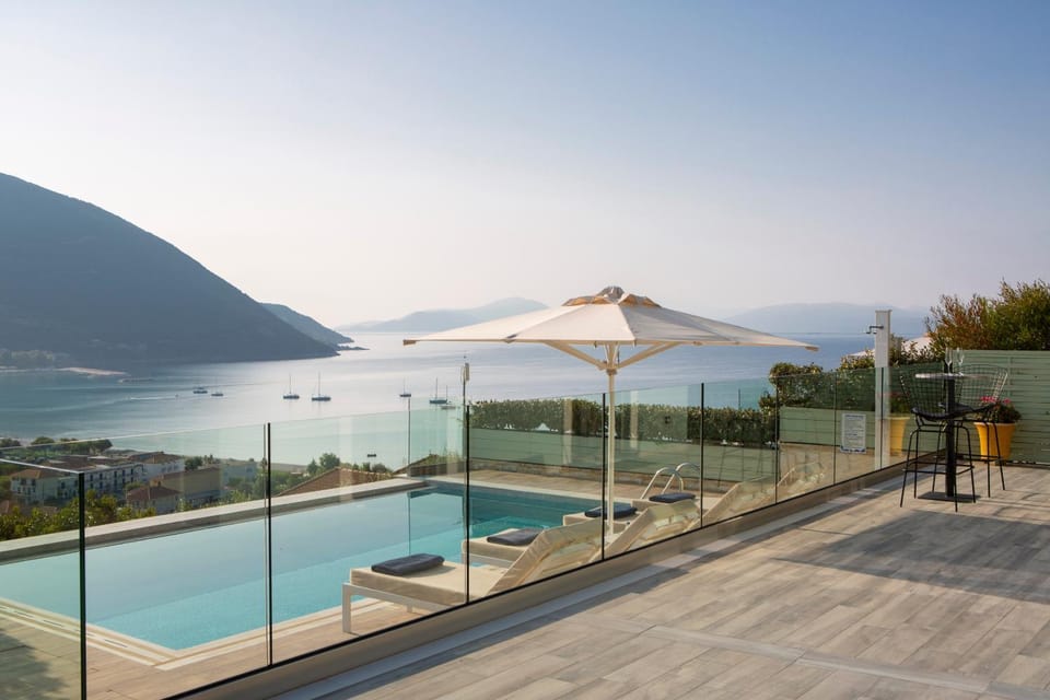 Sea view, Swimming pool