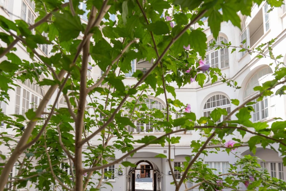 Garden view, Quiet street view, Inner courtyard view