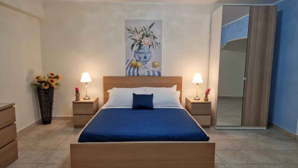Vittoria Guest House Salerno Bed and Breakfast in Salerno