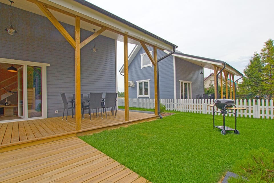 BBQ facilities, Garden, Balcony/Terrace