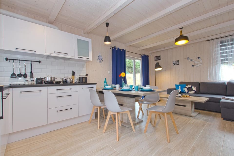 Marina Nadole Nature lodge in Pomeranian Voivodeship