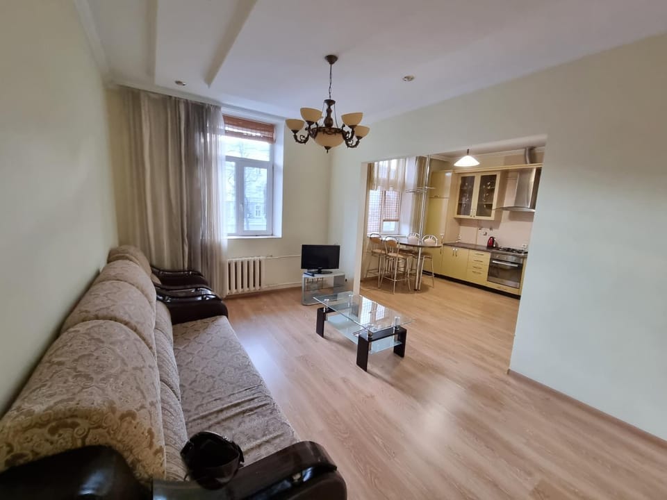 Stefan cel Mare Boulevard Ultracentral Apartments in the Center Chisinau Apartment in Chișinău