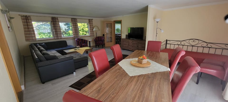 Living room, Dining area