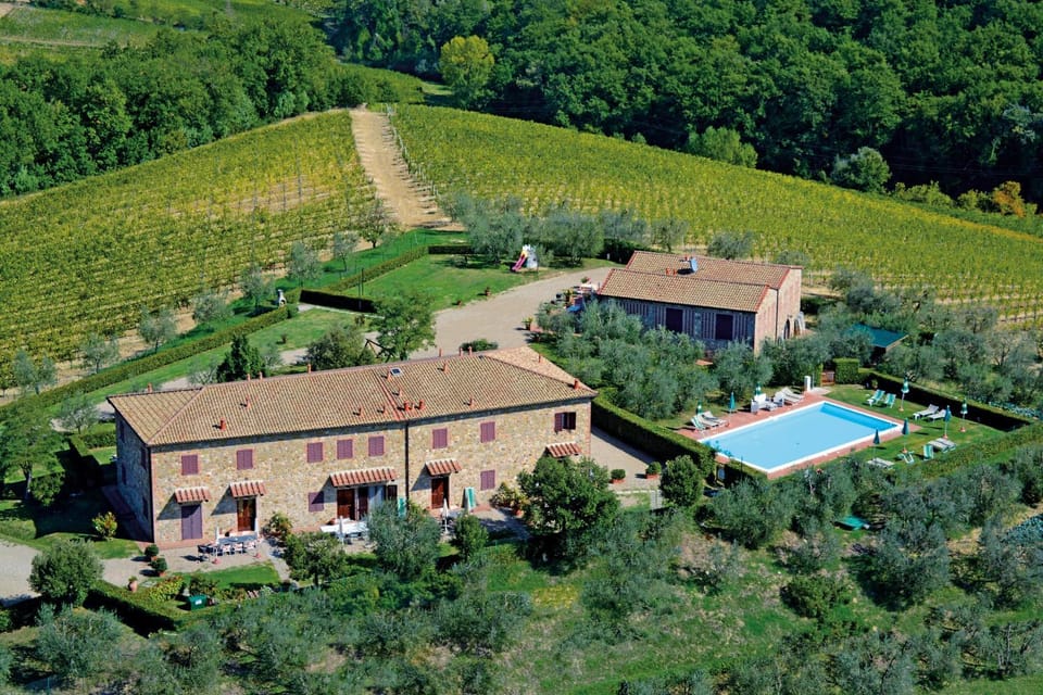 Bird's eye view, Garden, Garden, Garden view, Garden view, Landmark view, Landmark view, Pool view, Pool view, Swimming pool, Swimming pool
