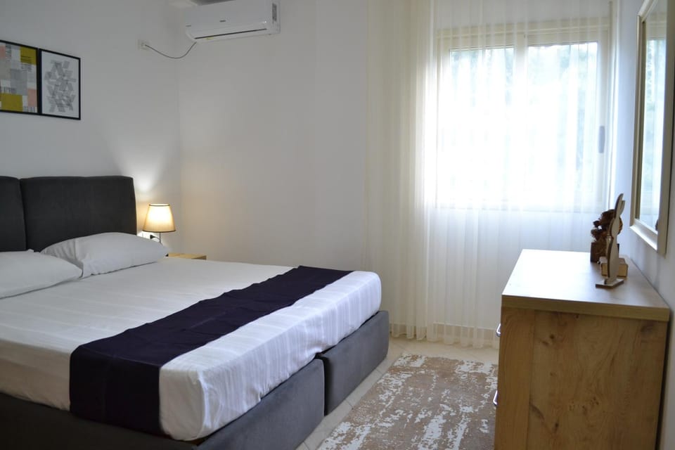 Seaview Gateway 2 Bedrooms Apartment & Private garage Apartment in Vlorë