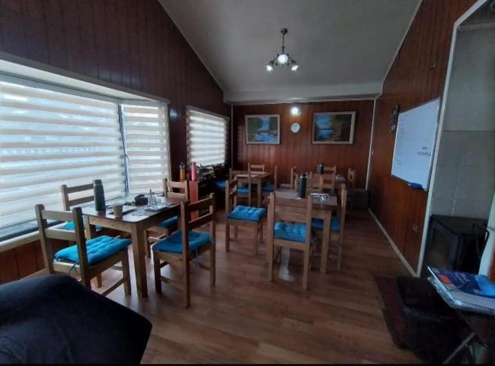 Hospedaje Valencia Bed and Breakfast in Puerto Montt