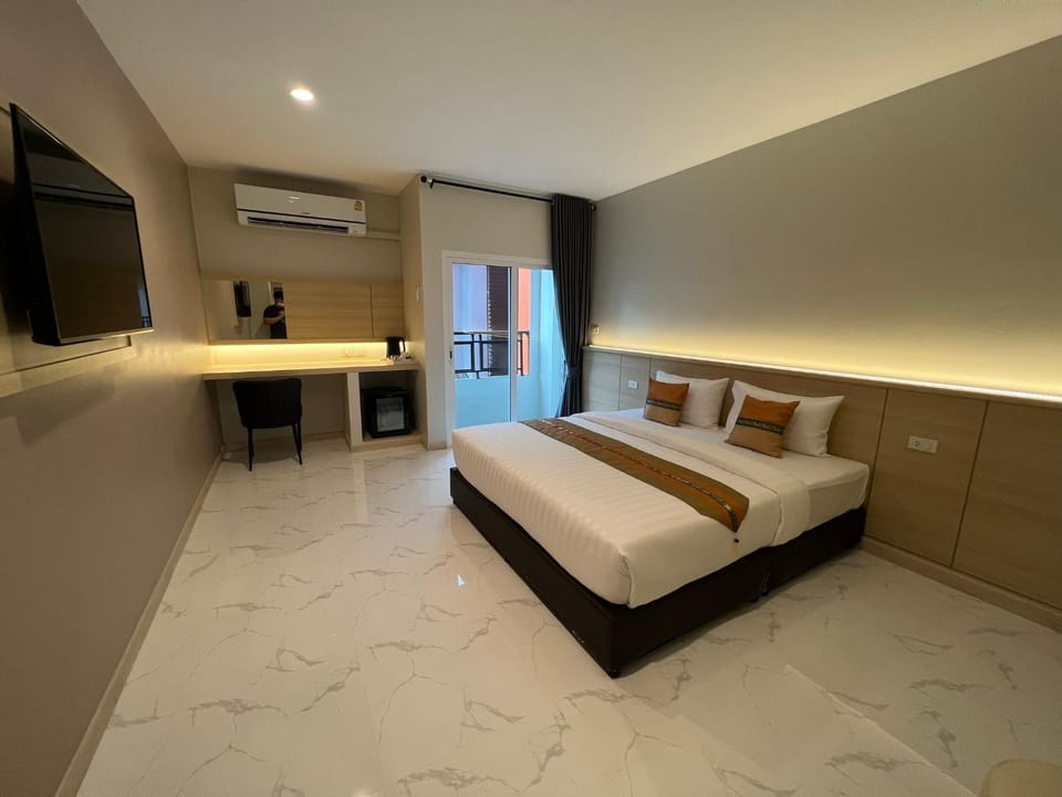 THE HUB SURATTHANl Hotel in Surat Thani Changwat