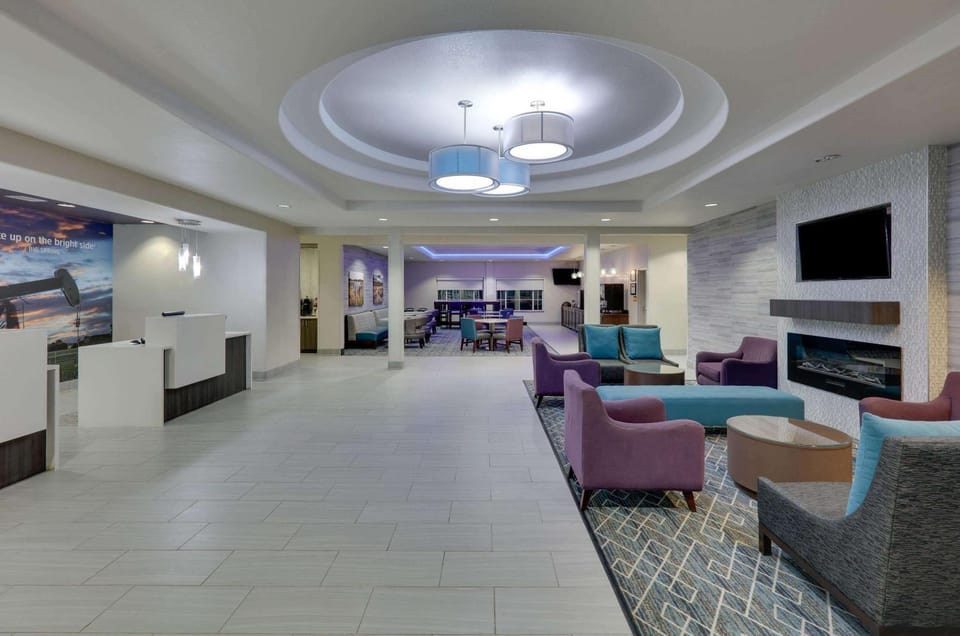 Lobby or reception, On site