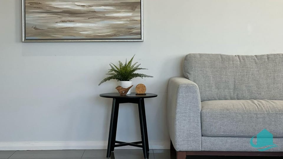 Beachside Oasis House in Swansea