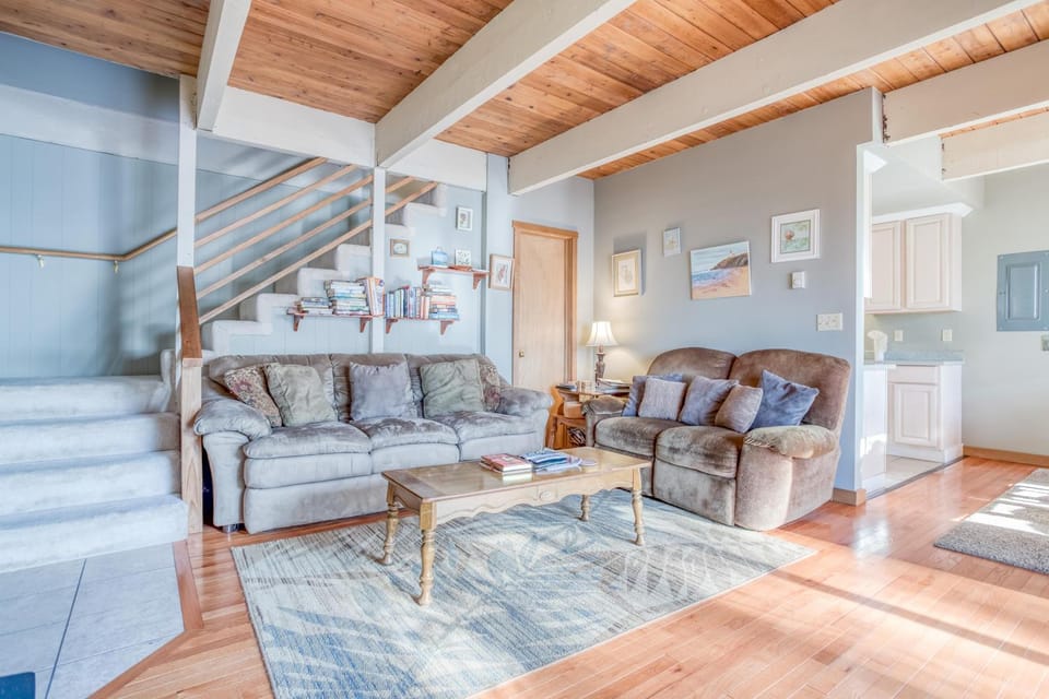 38445 Reed - Meredith Lodging House in Washington