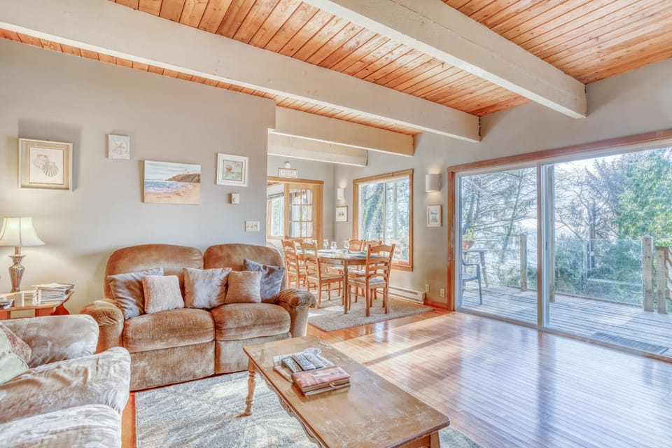 38445 Reed - Meredith Lodging House in Washington