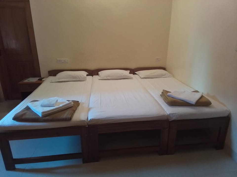 Henry's Place Bed and Breakfast in Calangute