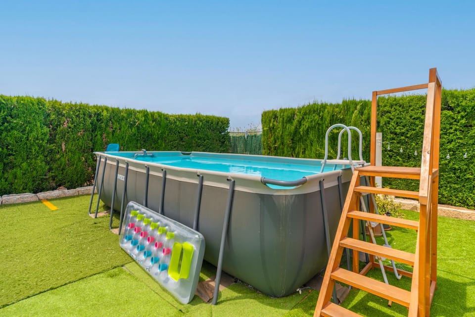 Garden, Swimming pool