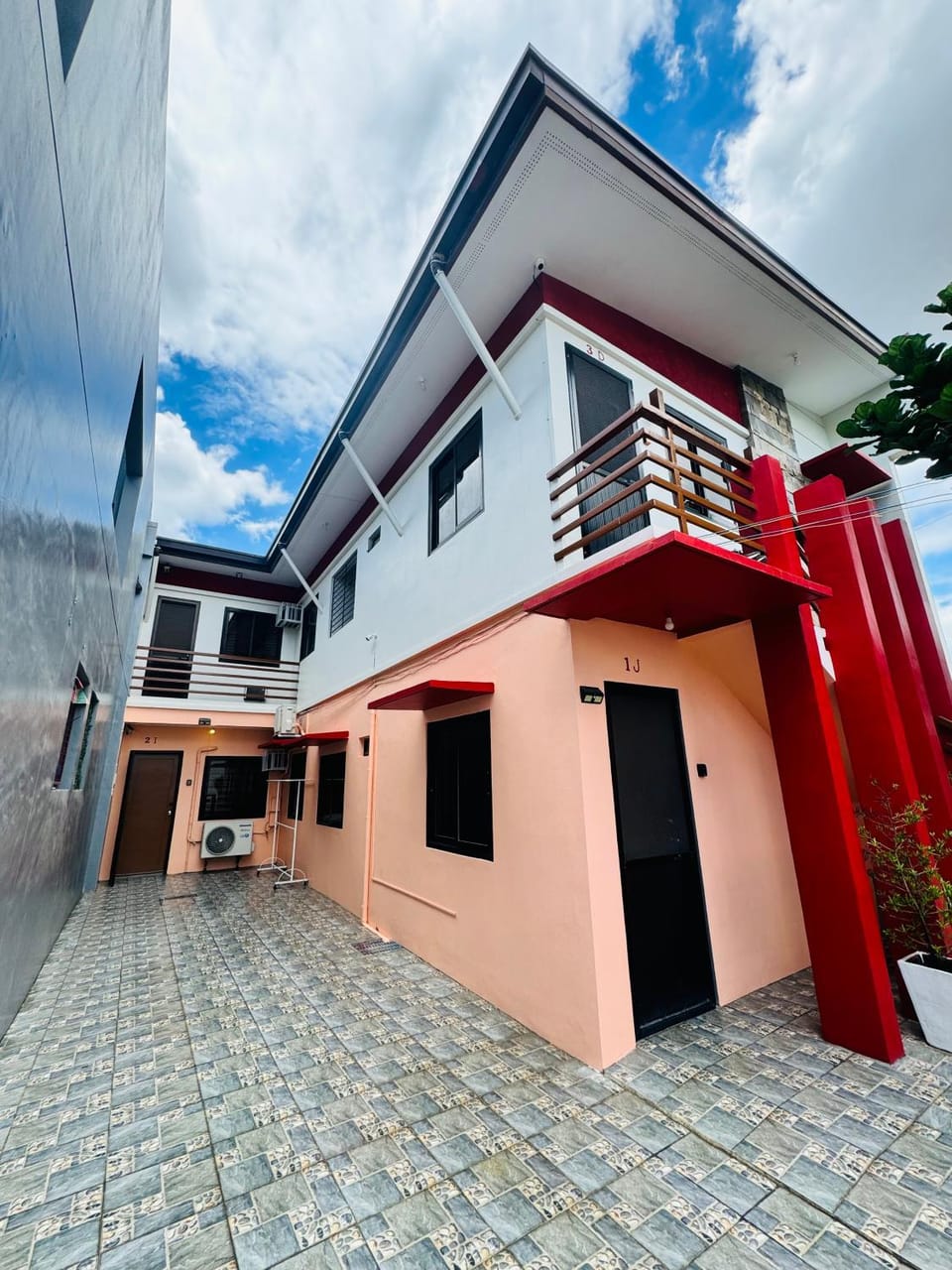 SCJ 1 Fully Furnished Home near SM Batangas Apartment in Batangas