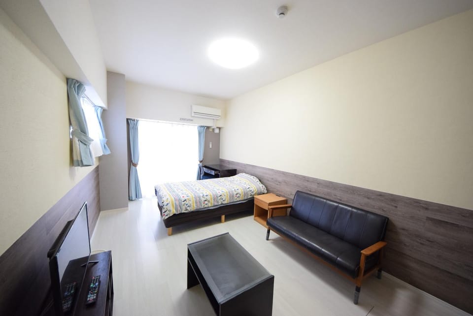 Living room, Bedroom