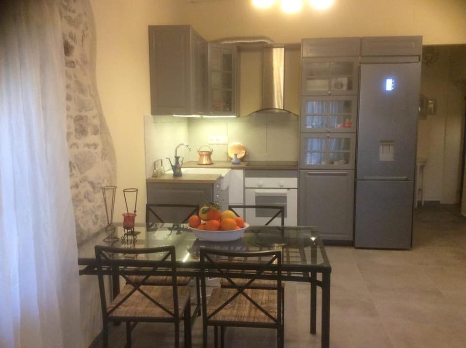 Kritikies Elyros Apartment in Crete
