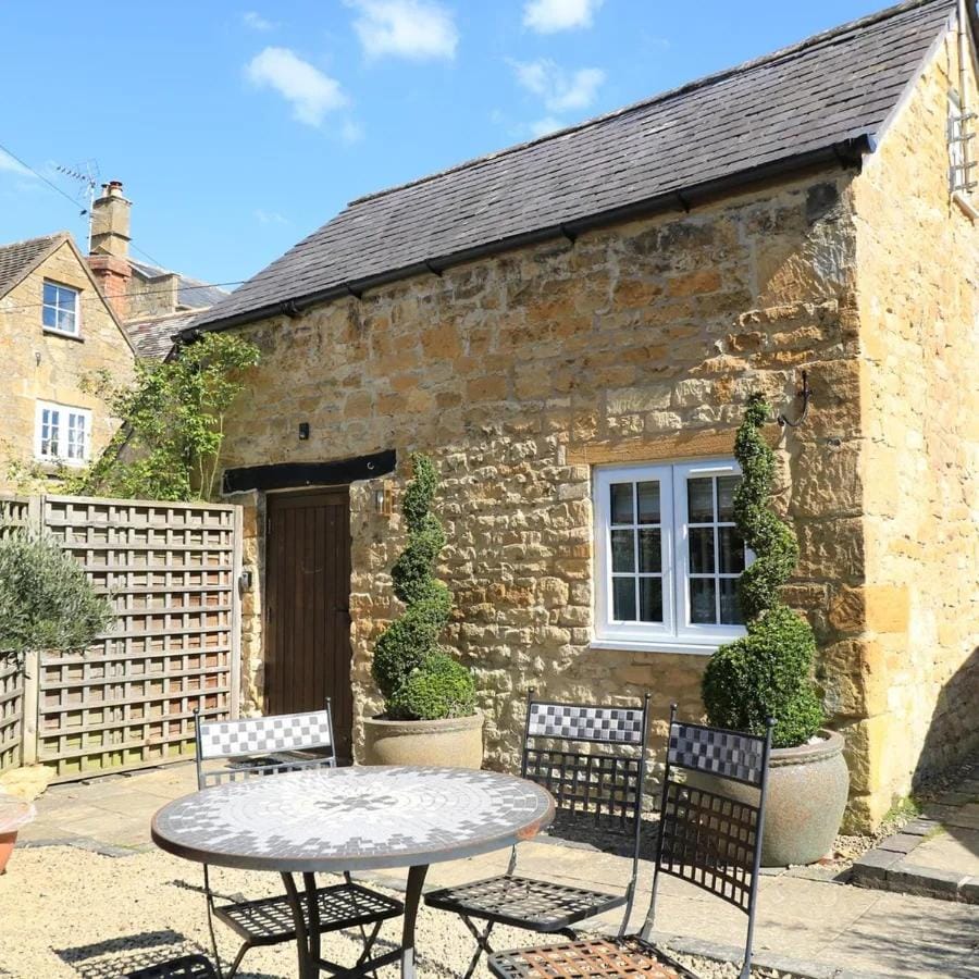 Property building, Patio