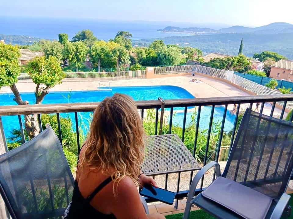 View (from property/room), Pool view, Sea view