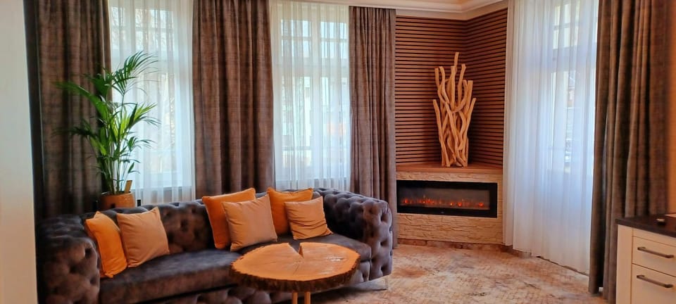 Living room, Seating area, flat iron