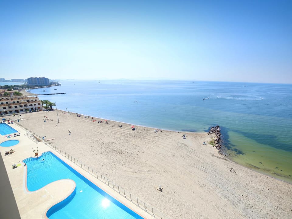 Beach, Swimming pool
