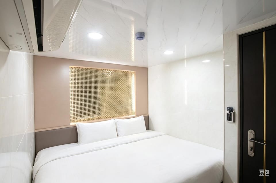 日月潭-潭香民宿-水社碼頭Tanxiang Hostel - Sun Moon Lake Pier Vacation rental in Taiwan, Province of China