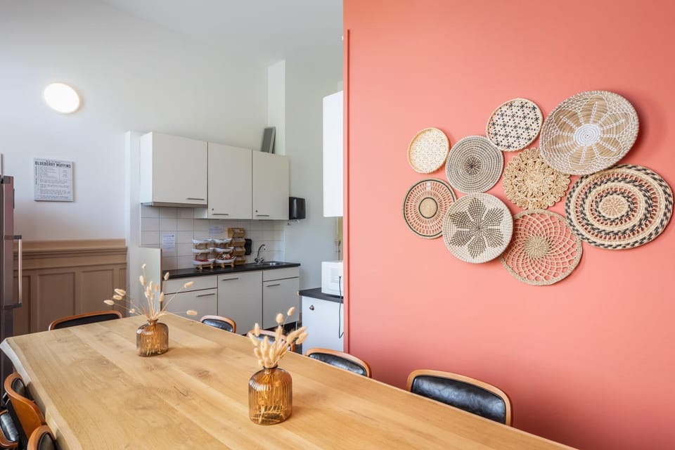 Kitchen or kitchenette, Dining area, Communal kitchen, Buffet breakfast, stove, Internal: Not applicable to any particular room