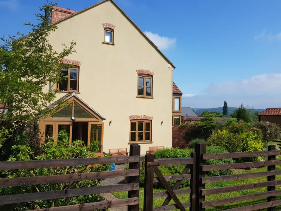Property building, Garden, Garden view