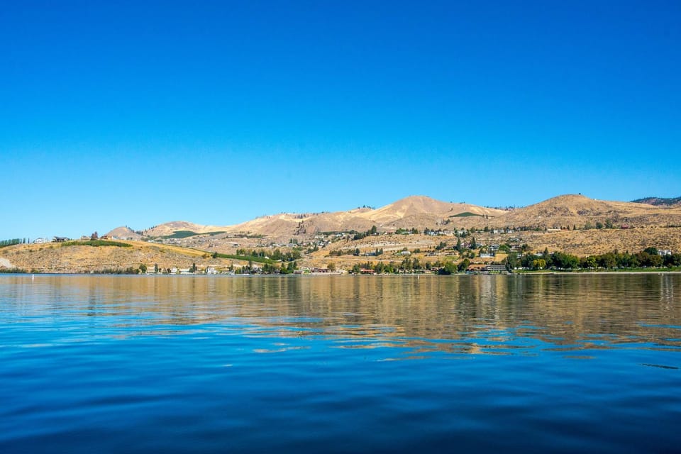 Cabana #11 Hotel in Chelan (In Town)