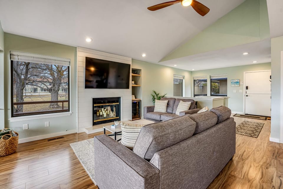 Wapato Point Halmalka 503A House in Manson