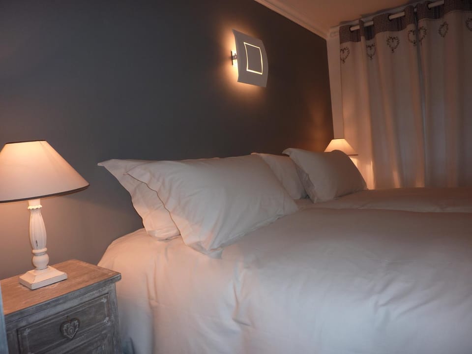 Hotel le P'tit Beaumont Hotel in Normandy
