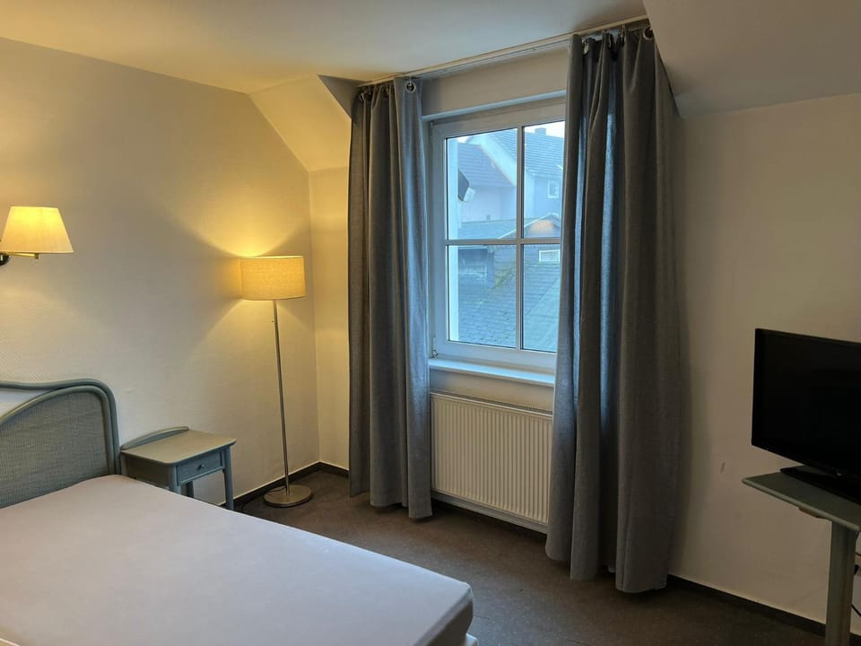 Hotel zur Altstadt Bed and Breakfast in Lüdenscheid