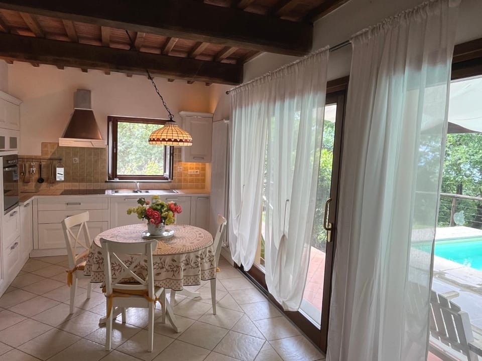 Swimming pool, kitchen