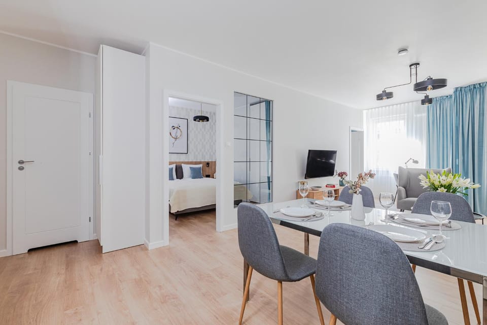 Living room, Dining area, Bedroom, wardrobe
