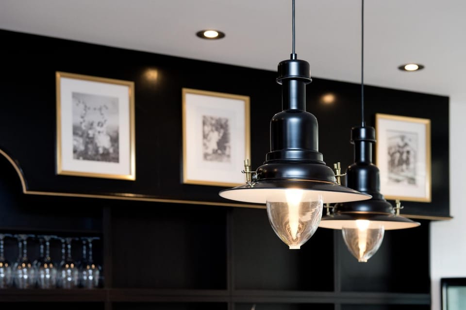 Lounge or bar