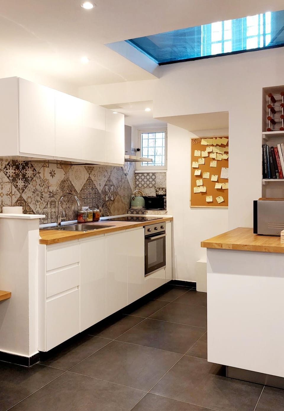 Kitchen or kitchenette, oven, stove