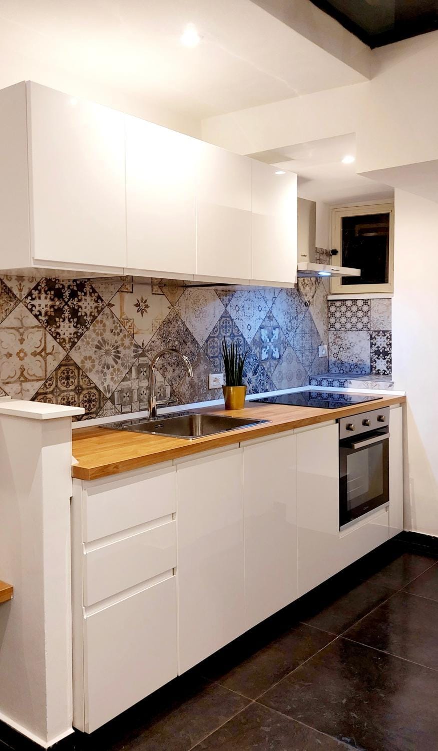 Kitchen or kitchenette, stove