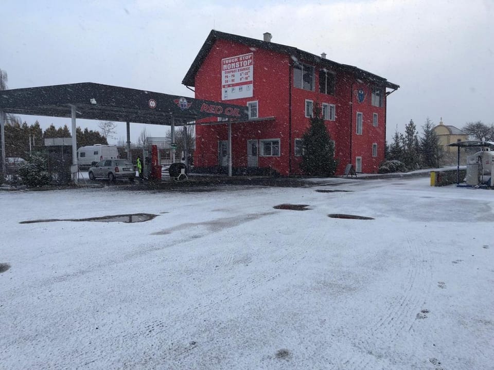 Motel Red Oil Motel in Saxony