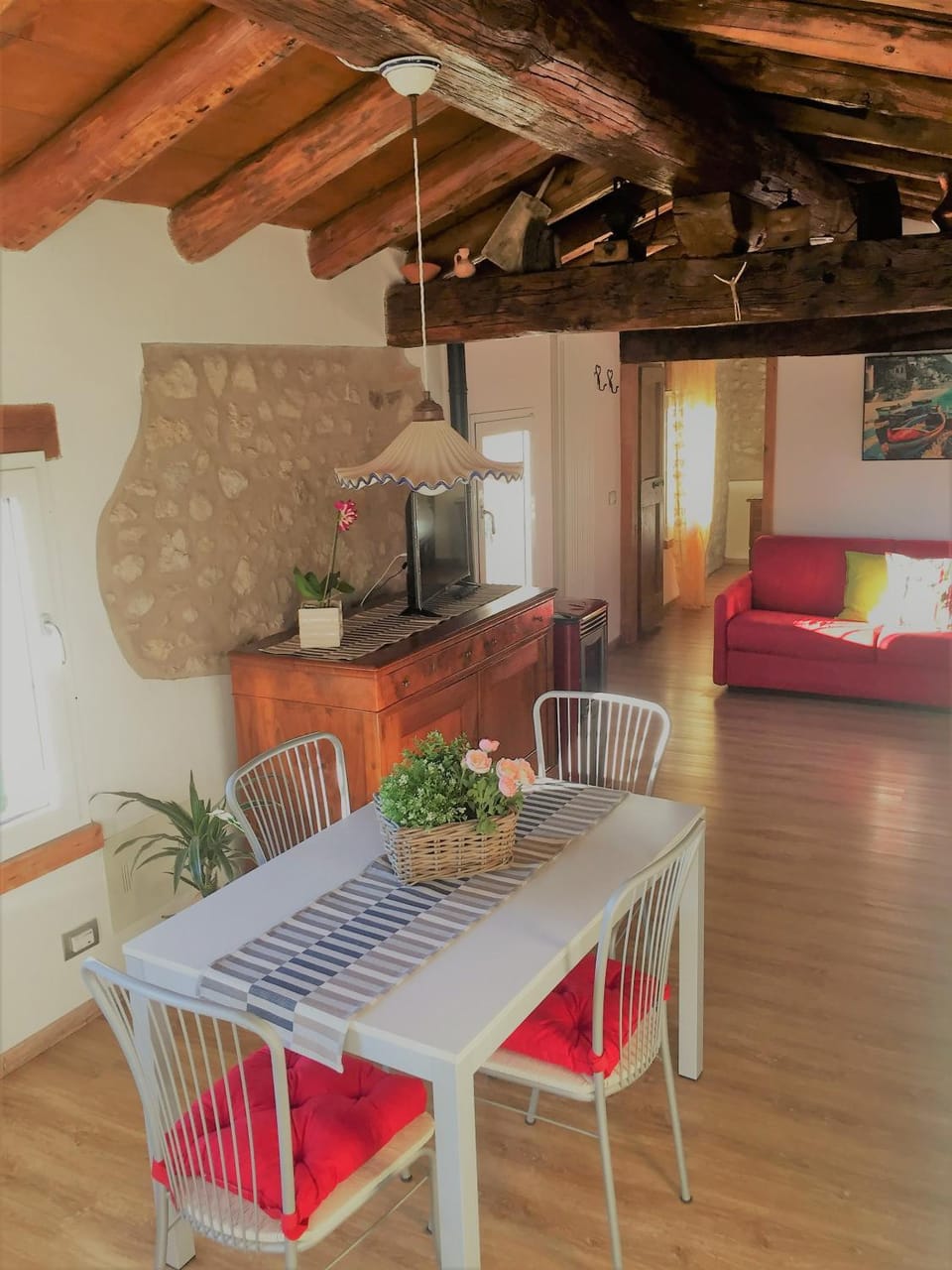 Communal lounge/ TV room