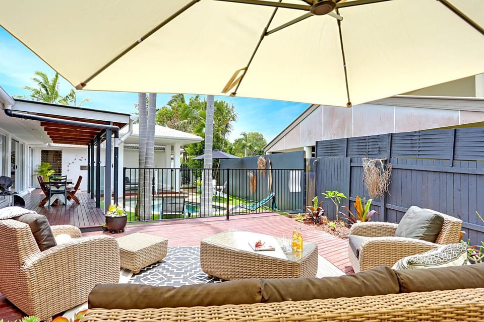 Balcony/Terrace, Swimming pool