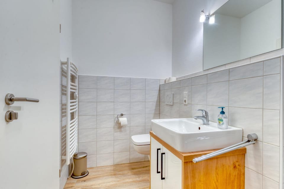 Alte Teestube Schmidt 59 Rechts Apartment in Lower Saxony, Germany