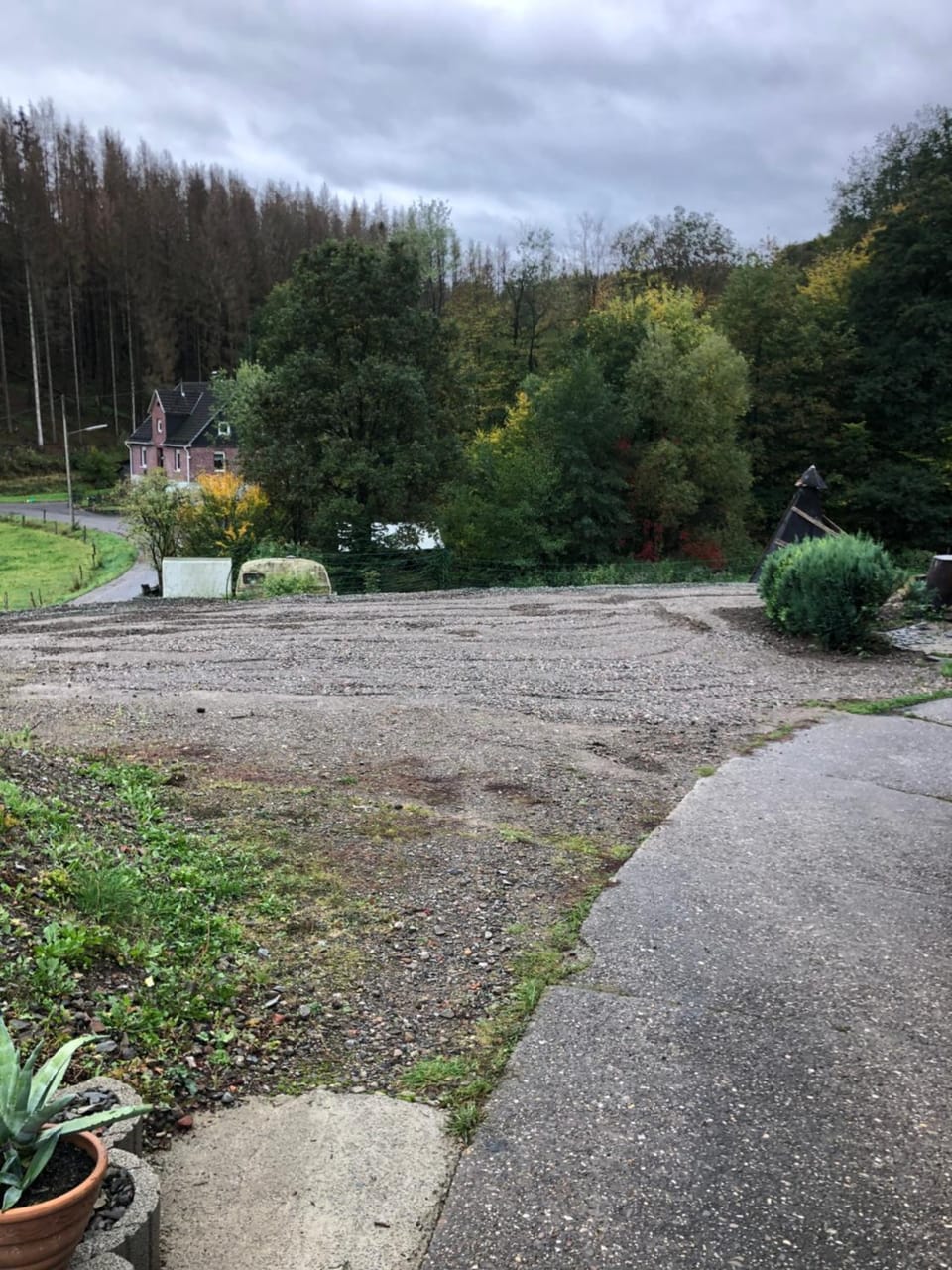 Natural landscape, Garden view, Parking