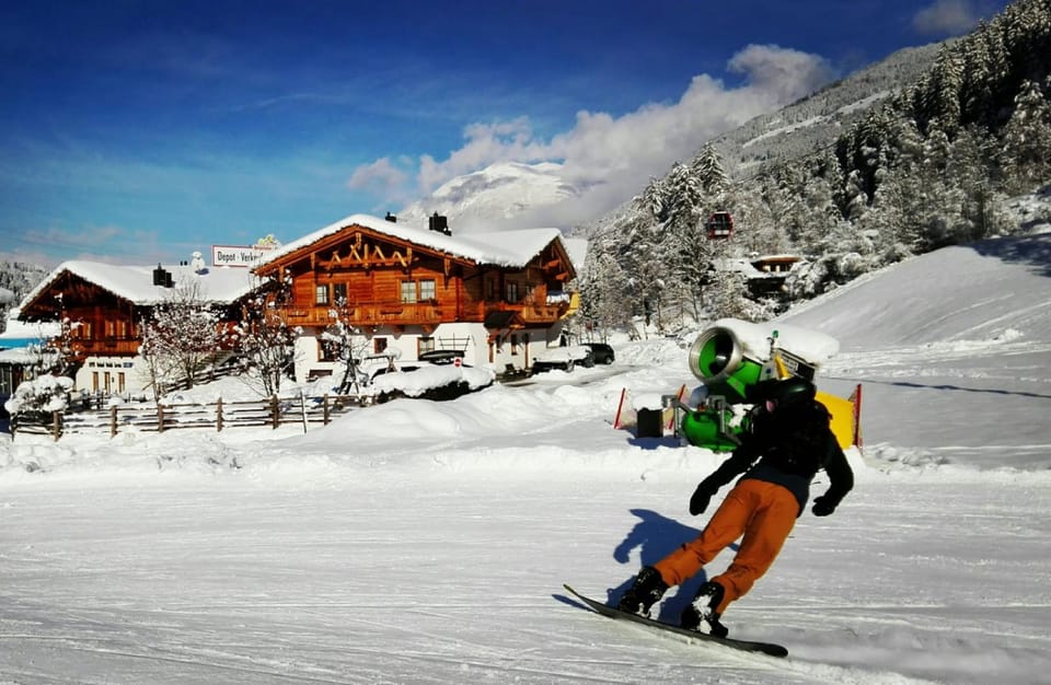 Winter, Skiing