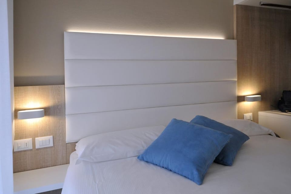 Shower, Toilet, Bathroom, TV and multimedia, Balcony/Terrace, Balcony/Terrace, Beach, Bedroom, Area and facilities