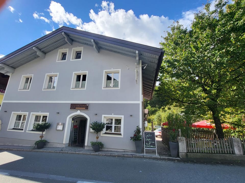 ZUM STEIRER Apartment in Salzburgerland