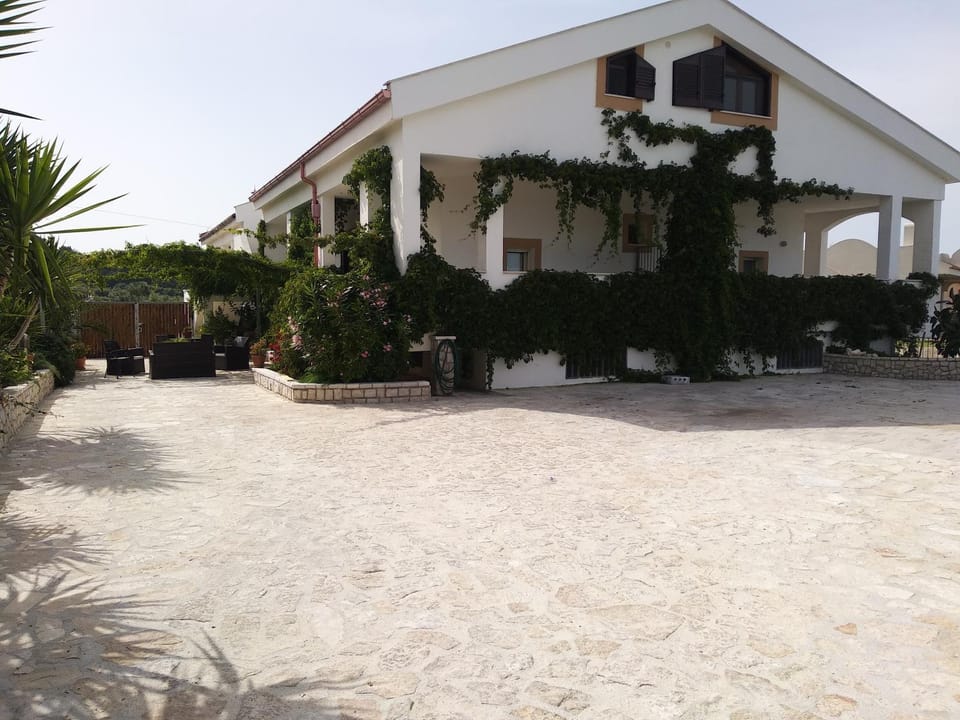 VILLA GRETA Apartment in Province of Foggia