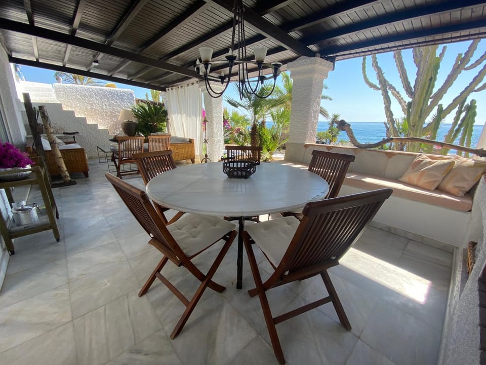 Balcony/Terrace, Dining area