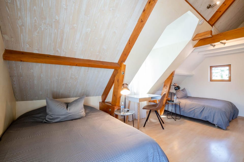 Bed, Bedroom