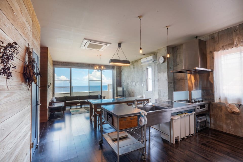 "NICE!" Ocean view of Ishigaki island, Okinawa/ Four-bedroom Villa House in Okinawa Prefecture